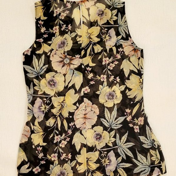 Size XS: CAbi Osaka Nights Floral Ruffle Blouse Style 3265 - Picture 3 of 4